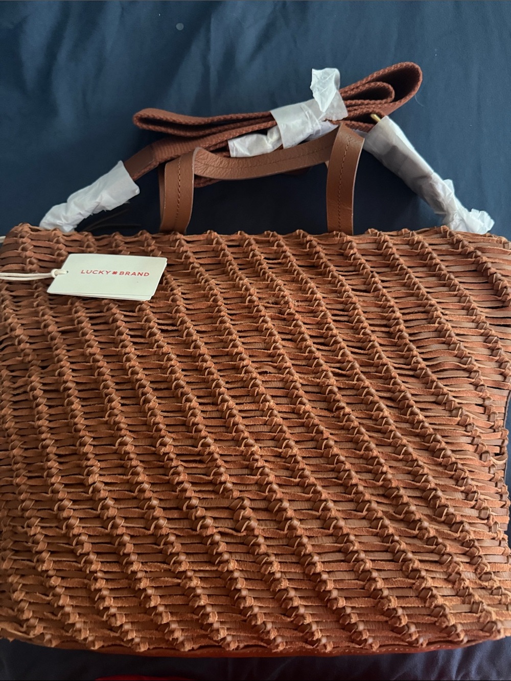 NWT New Lucky Brand Dawn Woven Tote RARE bag - Picture 7 of 8